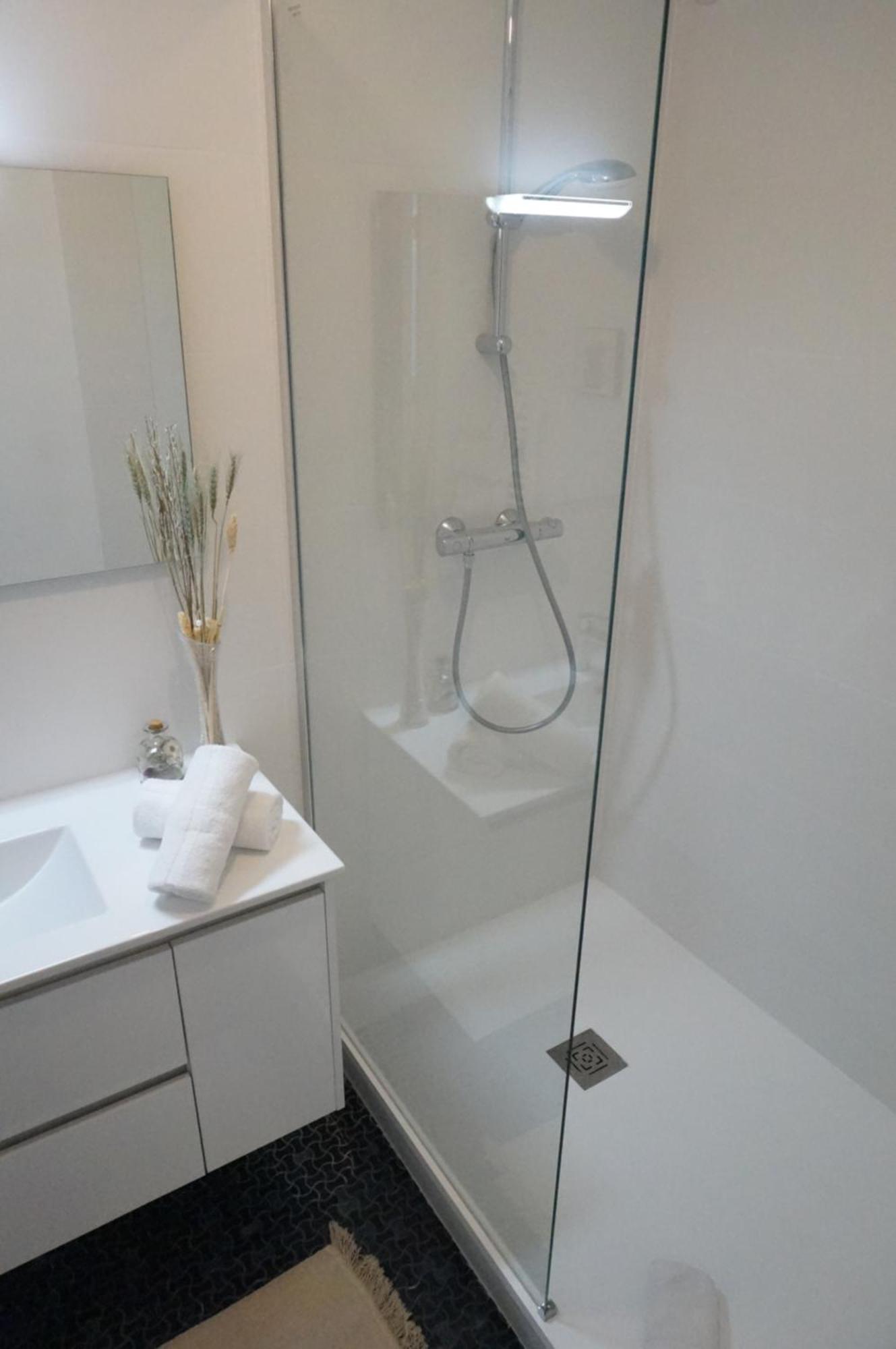Belle Vie Vue Dominante Mer Et Plage - Appartement 2 A 4 Personnes カブール エクステリア 写真
